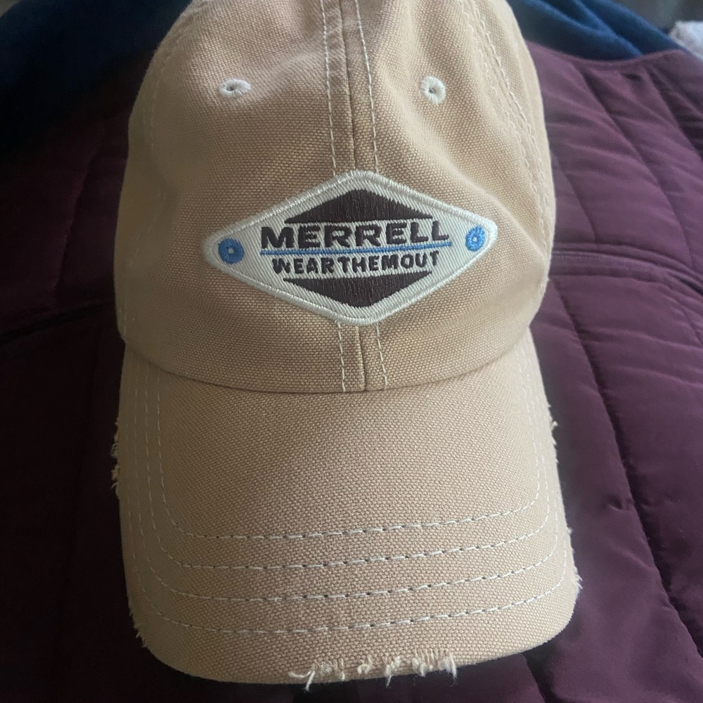 Merrell Beige Casual Cap
